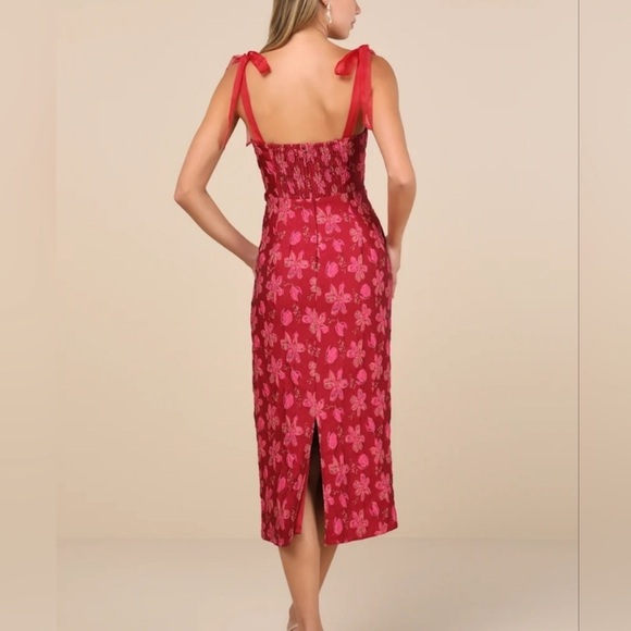 Lulu's Magenta Floral Jacquard Midi Dress - Picture 5 of 10